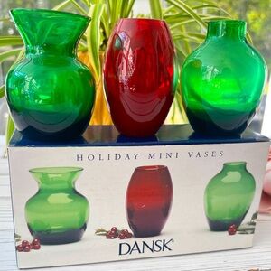 Dansk Holiday Mini Vases Set - Red and Green